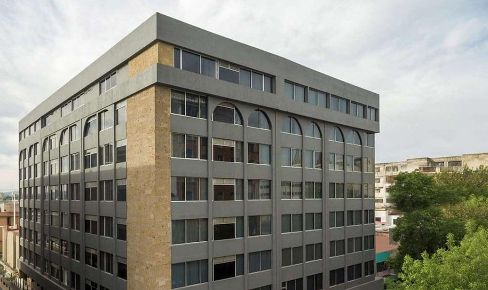 Hotel Plaza Genova Centro Guadalajara Kültér fotó