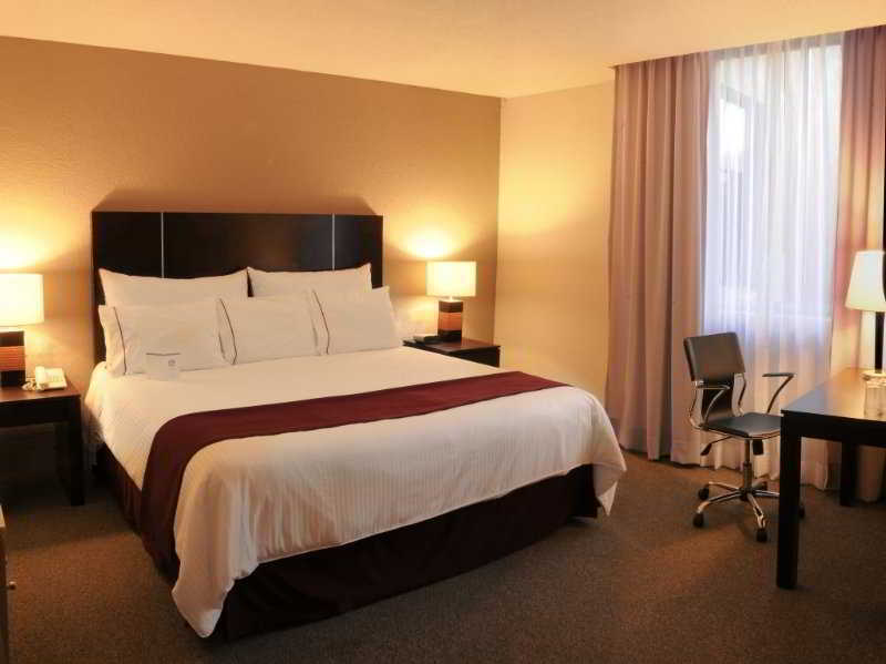 Hotel Plaza Genova Centro Guadalajara Kültér fotó