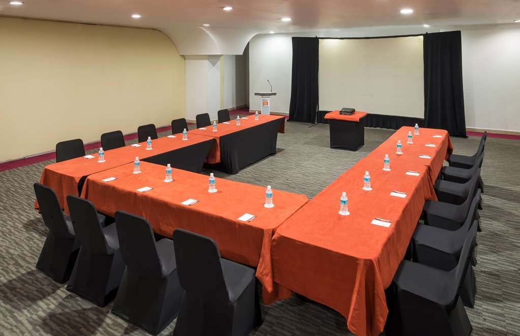 Hotel Plaza Genova Centro Guadalajara Létesítmények fotó
